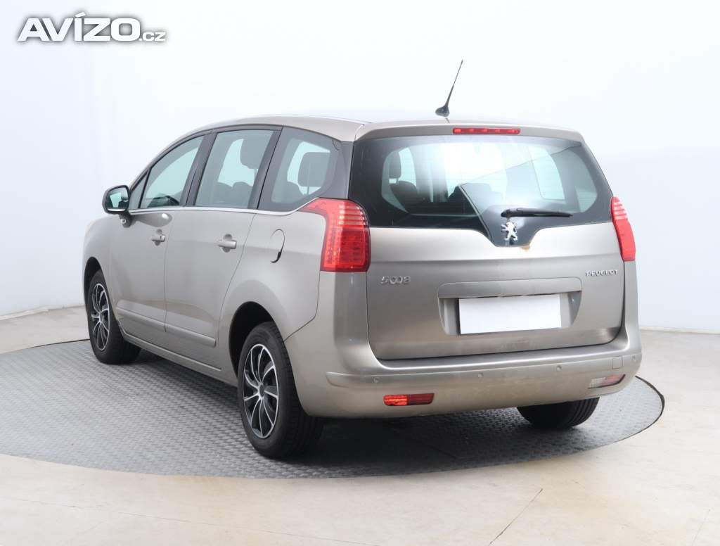Foto inzerátu Peugeot 5008 1.6 HDi