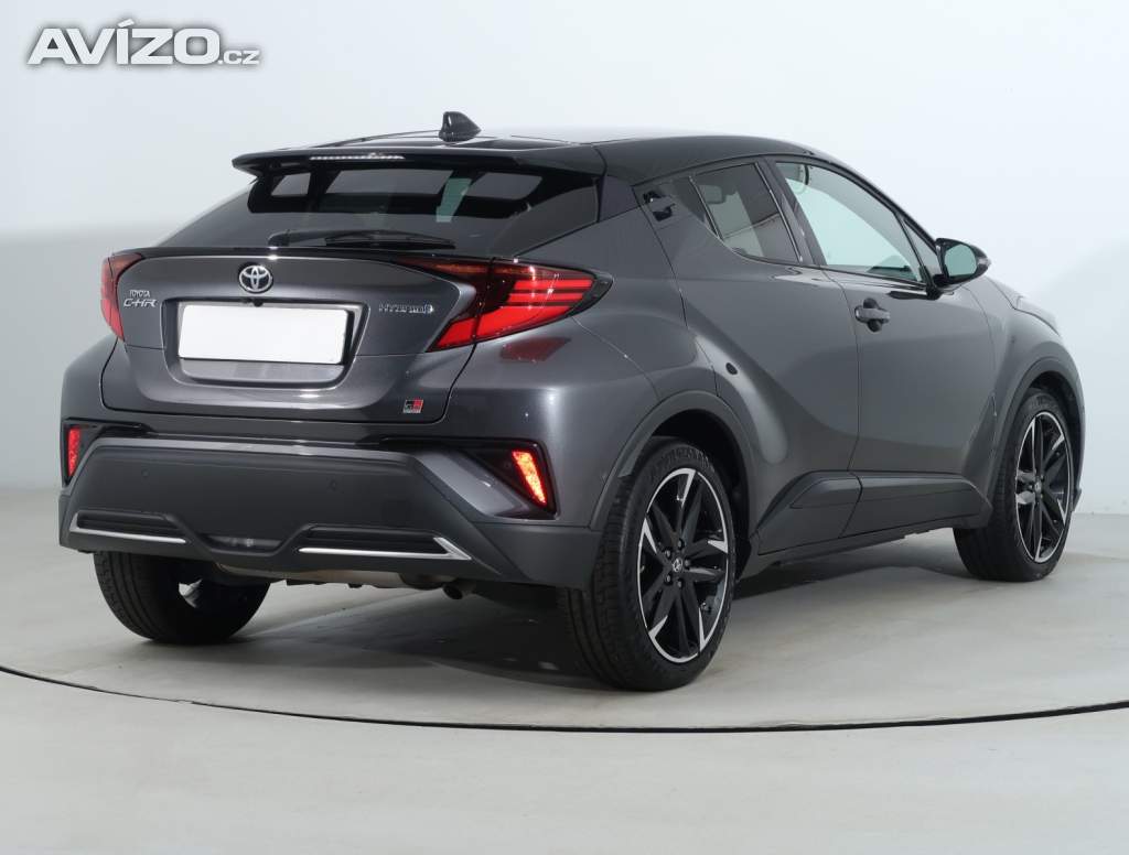 Foto inzerátu Toyota C-HR 2.0 Hybrid