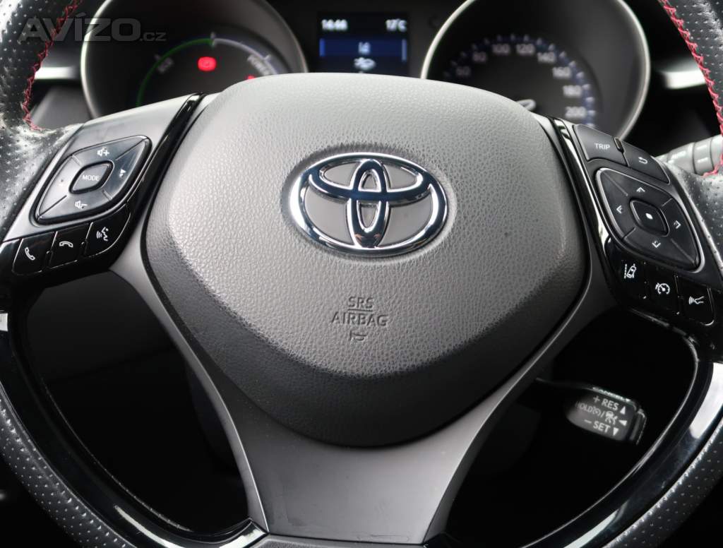 Foto inzerátu Toyota C-HR 2.0 Hybrid