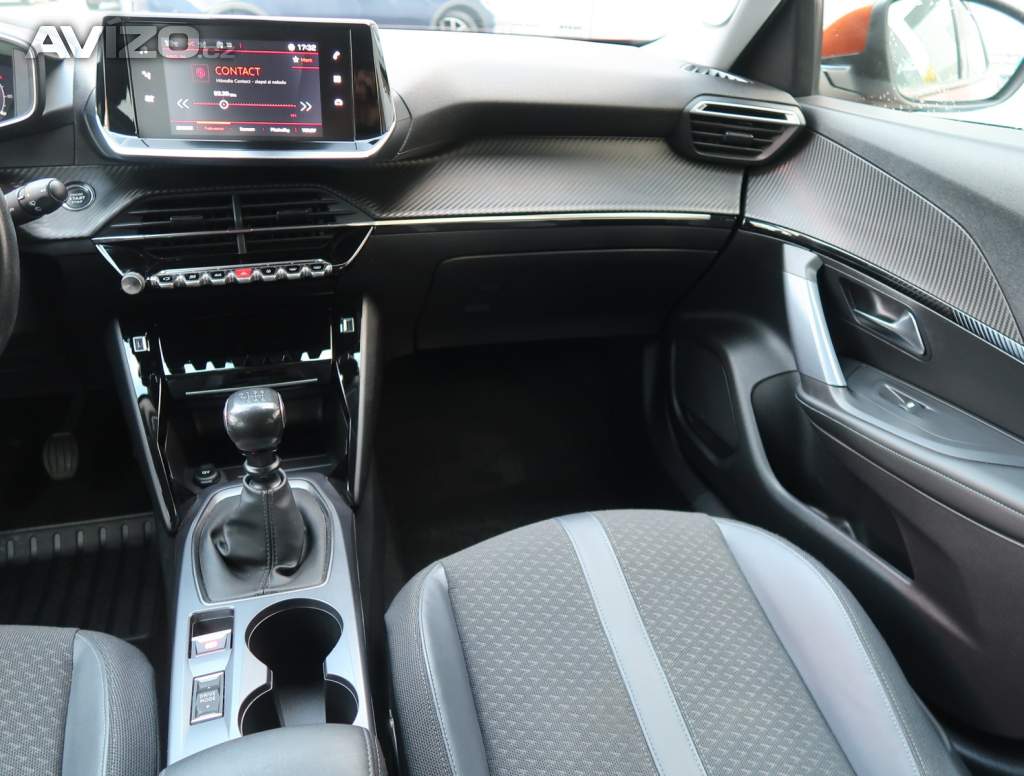 Foto inzerátu Peugeot 2008 1.2 PureTech