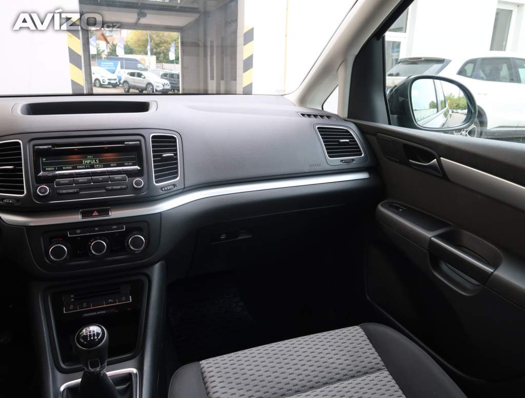 Foto inzerátu Volkswagen Sharan 2.0 TDI