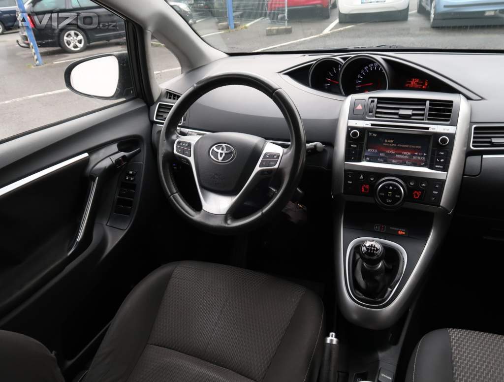 Foto inzerátu Toyota Verso 1.6 D-4D