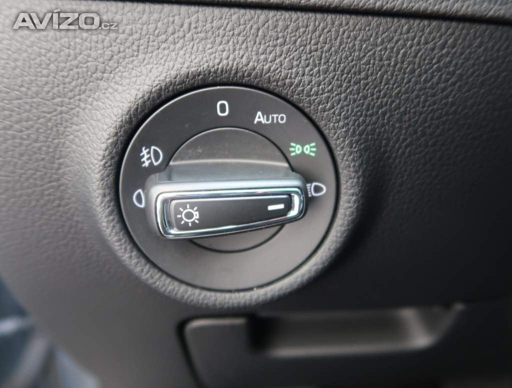 Foto inzerátu Škoda Superb 2.0 TSI