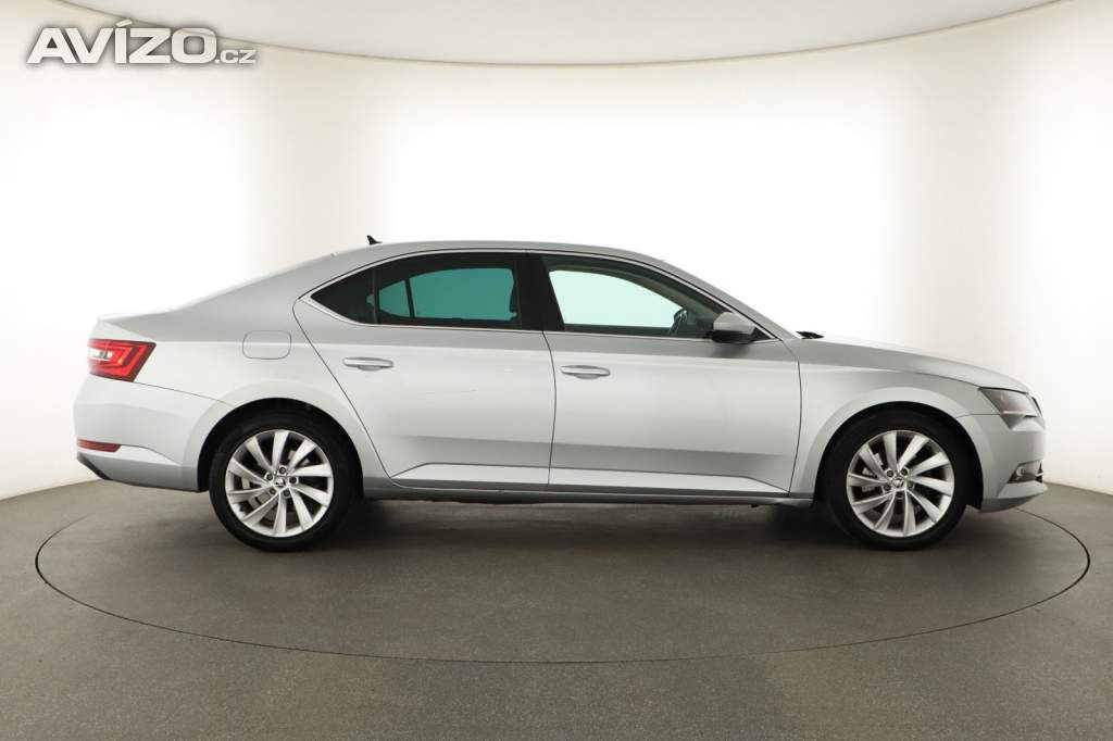Foto inzerátu Škoda Superb 2.0 TDI