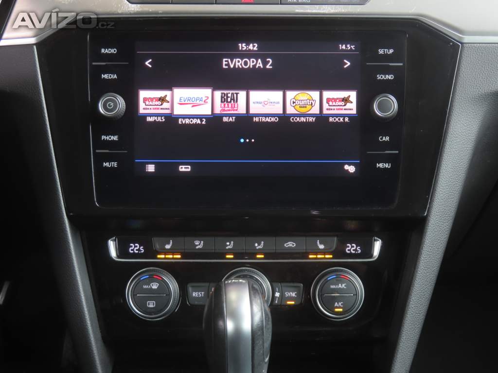 Foto inzerátu Volkswagen Passat 2.0 TDI