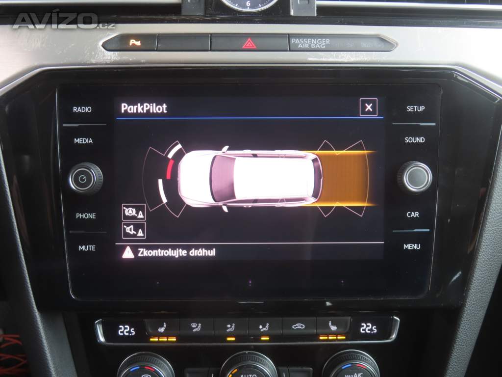 Foto inzerátu Volkswagen Passat 2.0 TDI