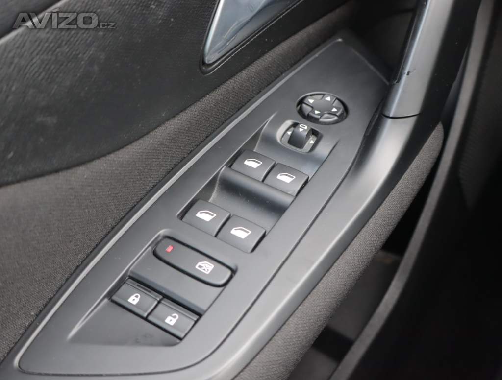 Foto inzerátu Peugeot 308 1.5 BlueHDi