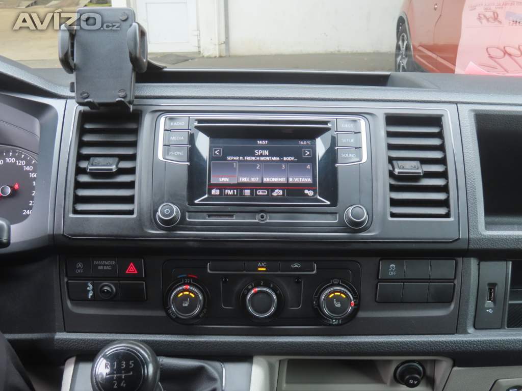 Foto inzerátu Volkswagen Transporter 2.0 TDI