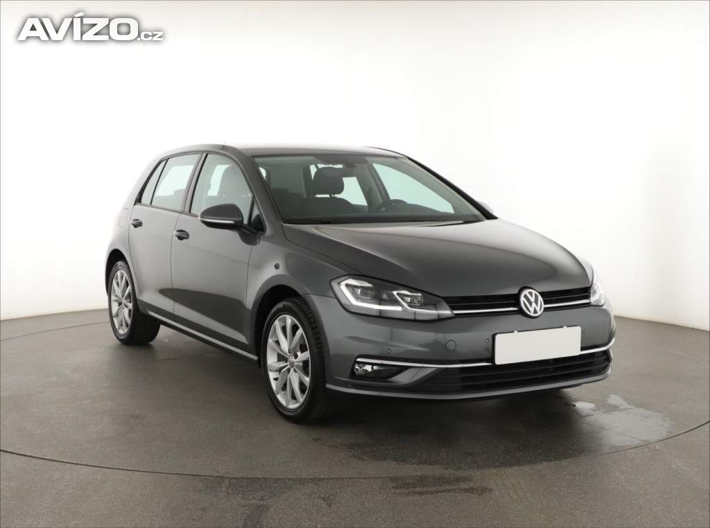 Volkswagen Golf 1.0 TSI