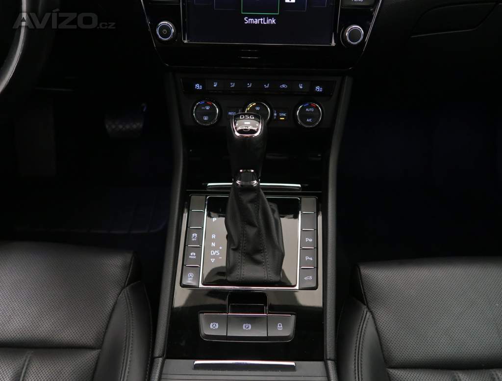 Foto inzerátu Škoda Superb 2.0 TDI