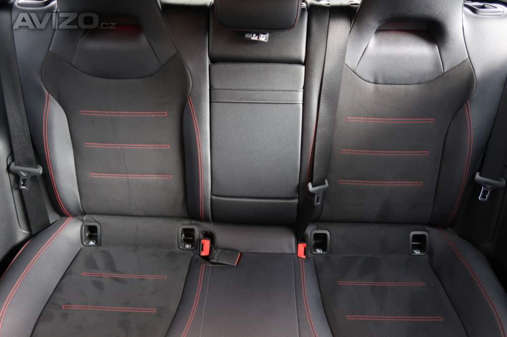 Foto inzerátu Mercedes-Benz CLA 200