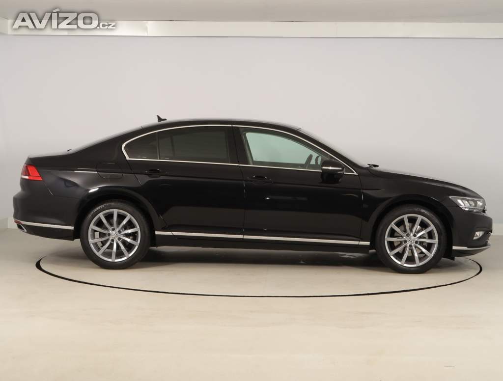 Foto inzerátu Volkswagen Passat 2.0 TDI