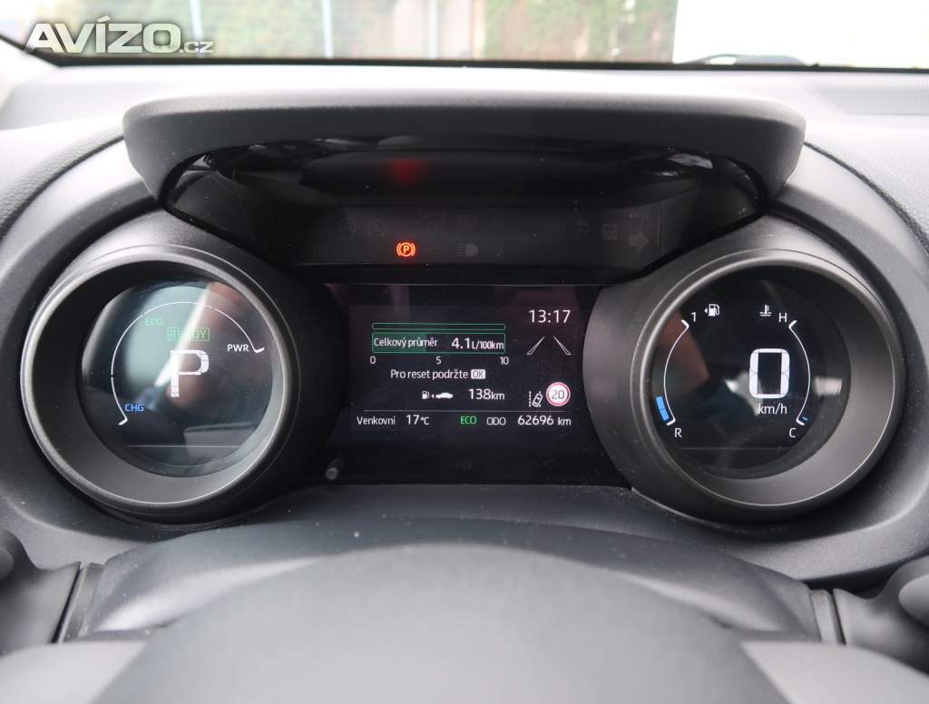 Foto inzerátu Toyota Yaris 1.5 Hybrid