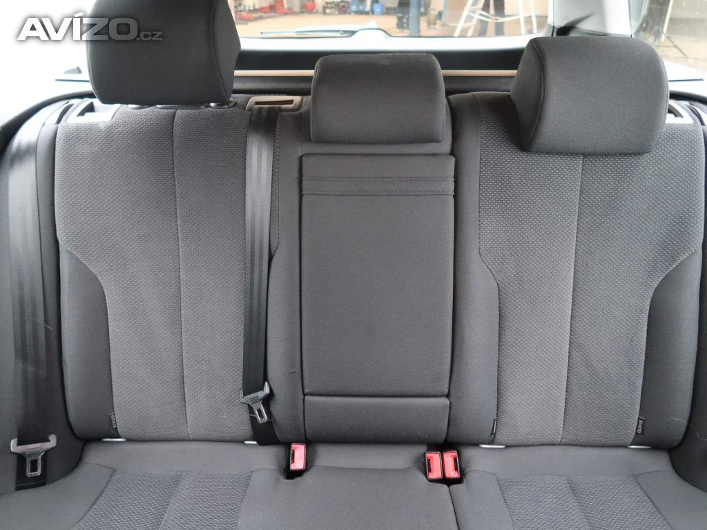 Foto inzerátu Volkswagen Passat 2.0 TDI