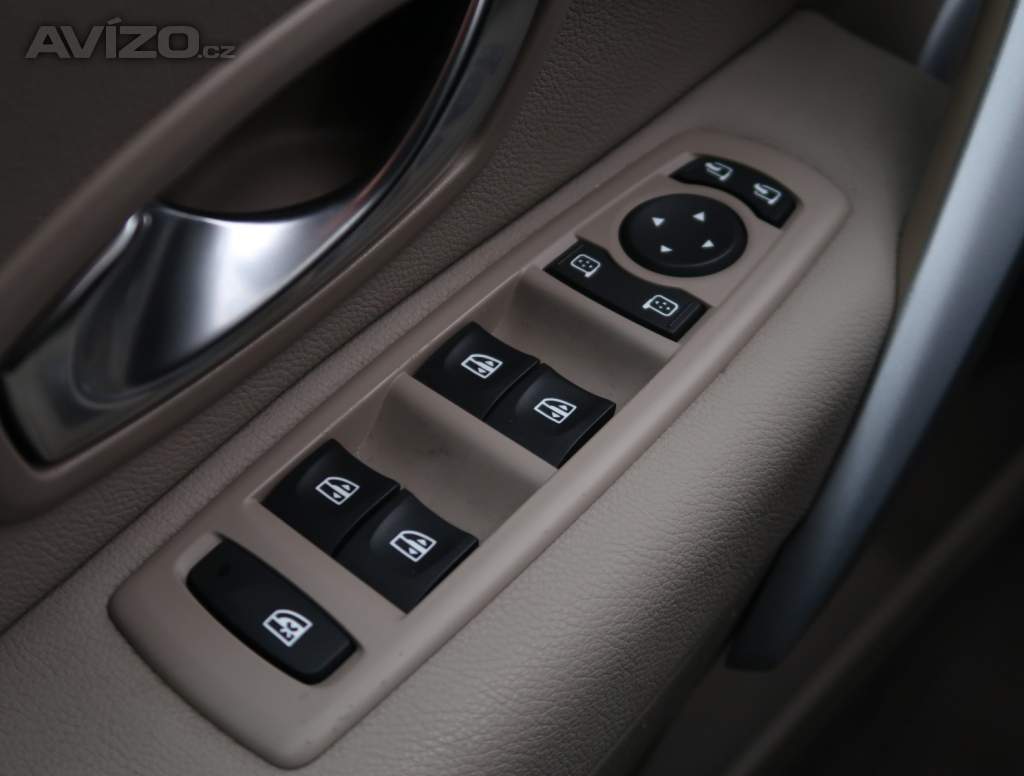 Foto inzerátu Renault Fluence 1.6 16V