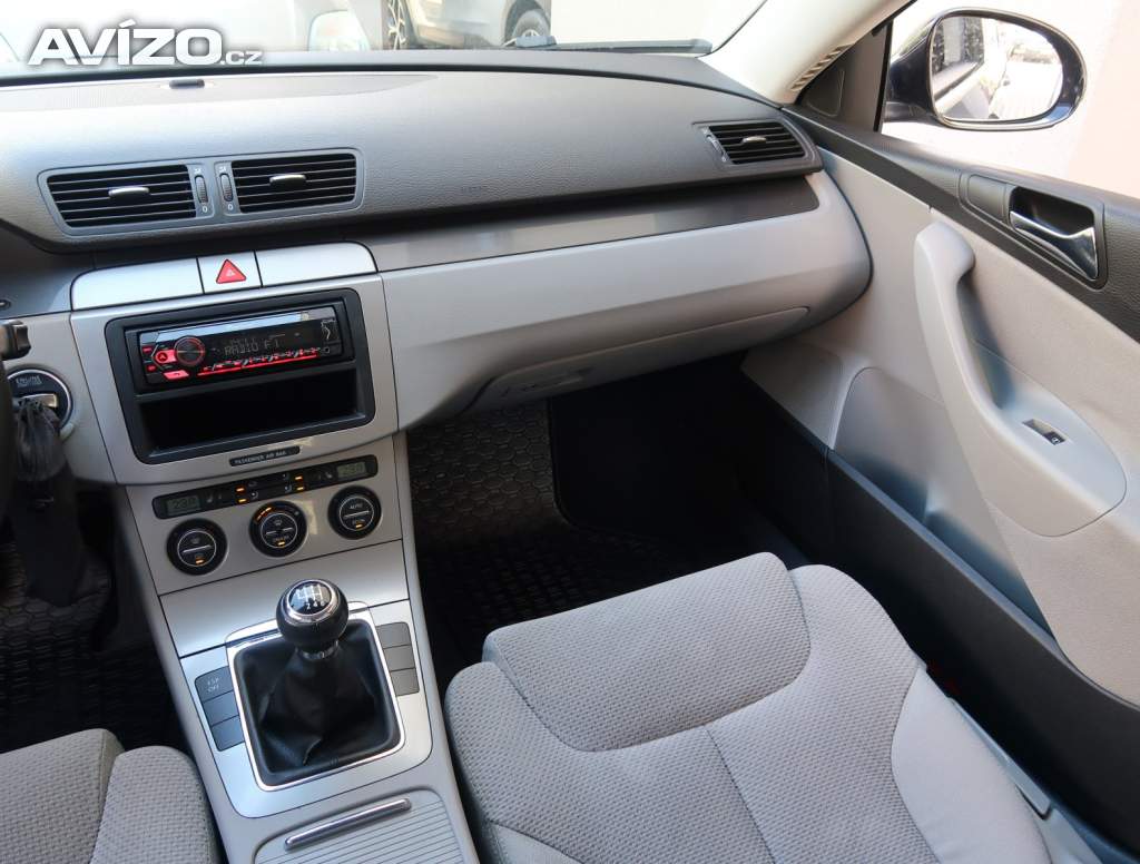 Foto inzerátu Volkswagen Passat 2.0 TDI