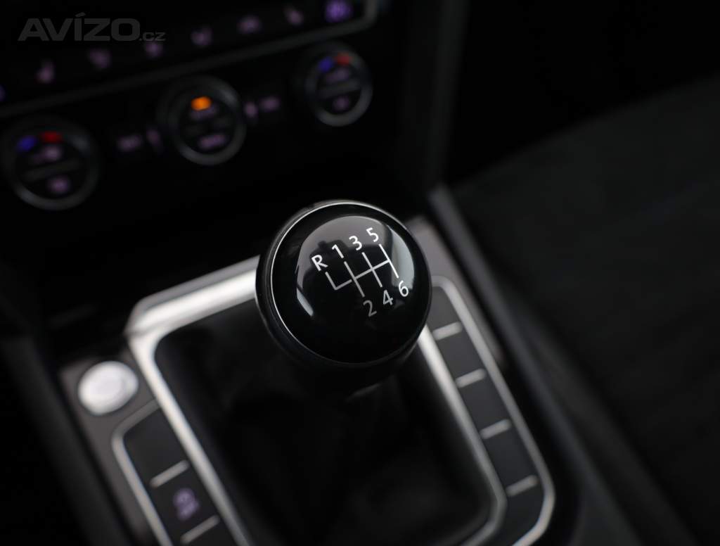 Foto inzerátu Volkswagen Passat 2.0 TDI