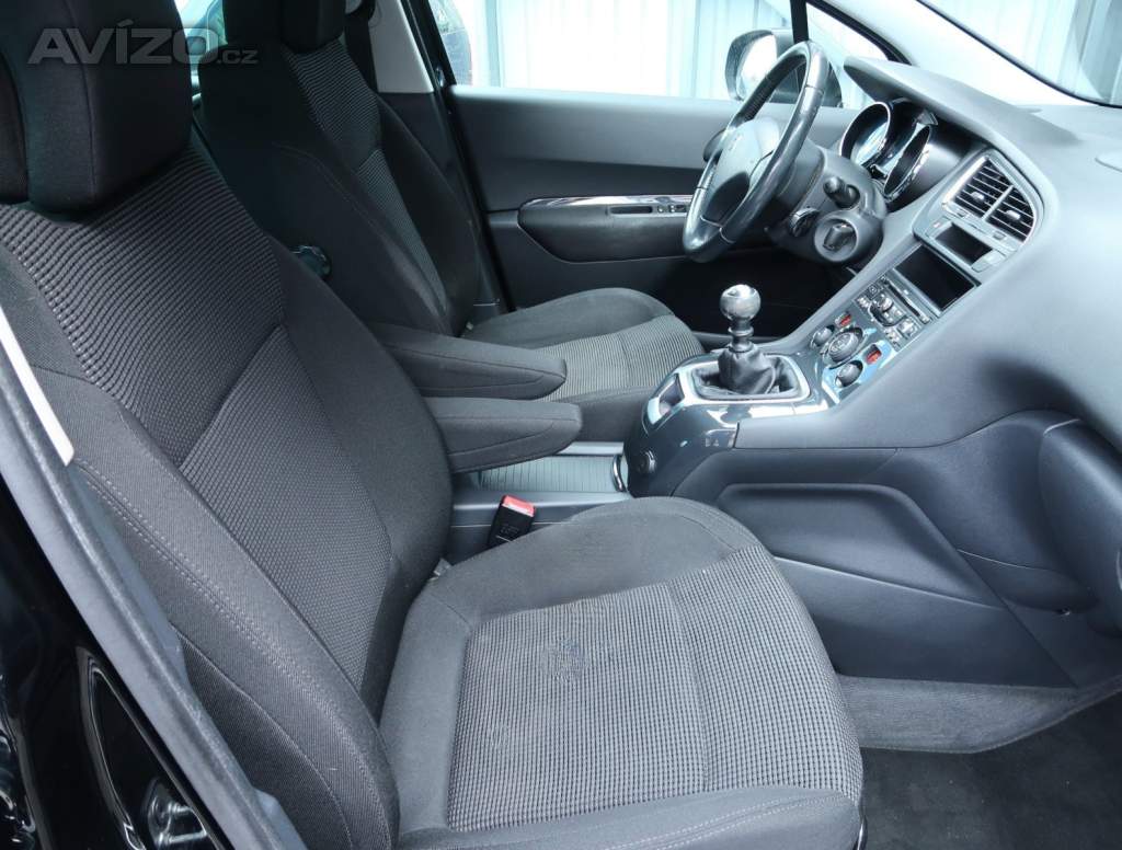 Foto inzerátu Peugeot 5008 1.6 HDi