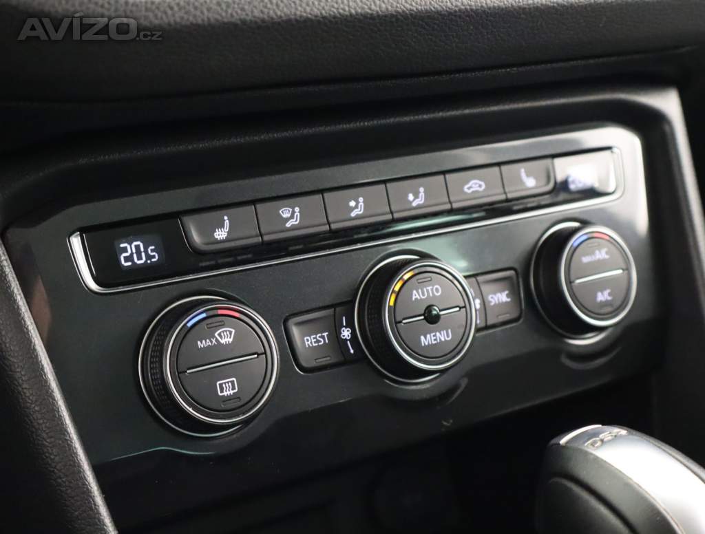 Foto inzerátu Volkswagen Tiguan 2.0 TDI