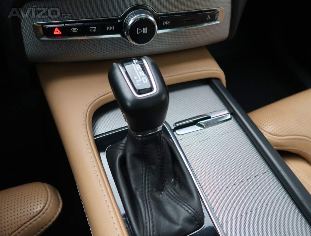 Foto inzerátu Volvo XC90 D5 AWD