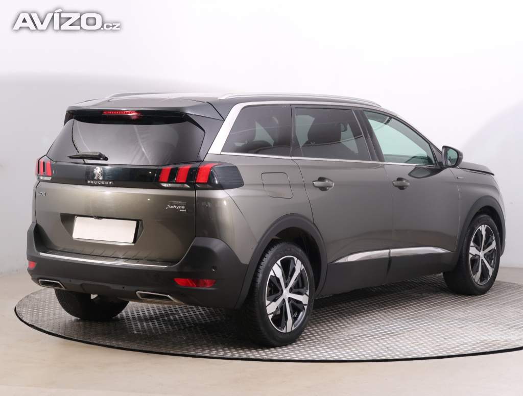 Foto inzerátu Peugeot 5008 1.5 BlueHDi