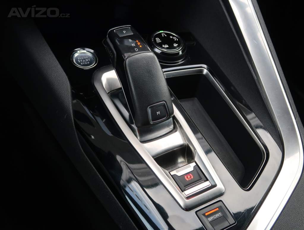 Foto inzerátu Peugeot 5008 1.5 BlueHDi