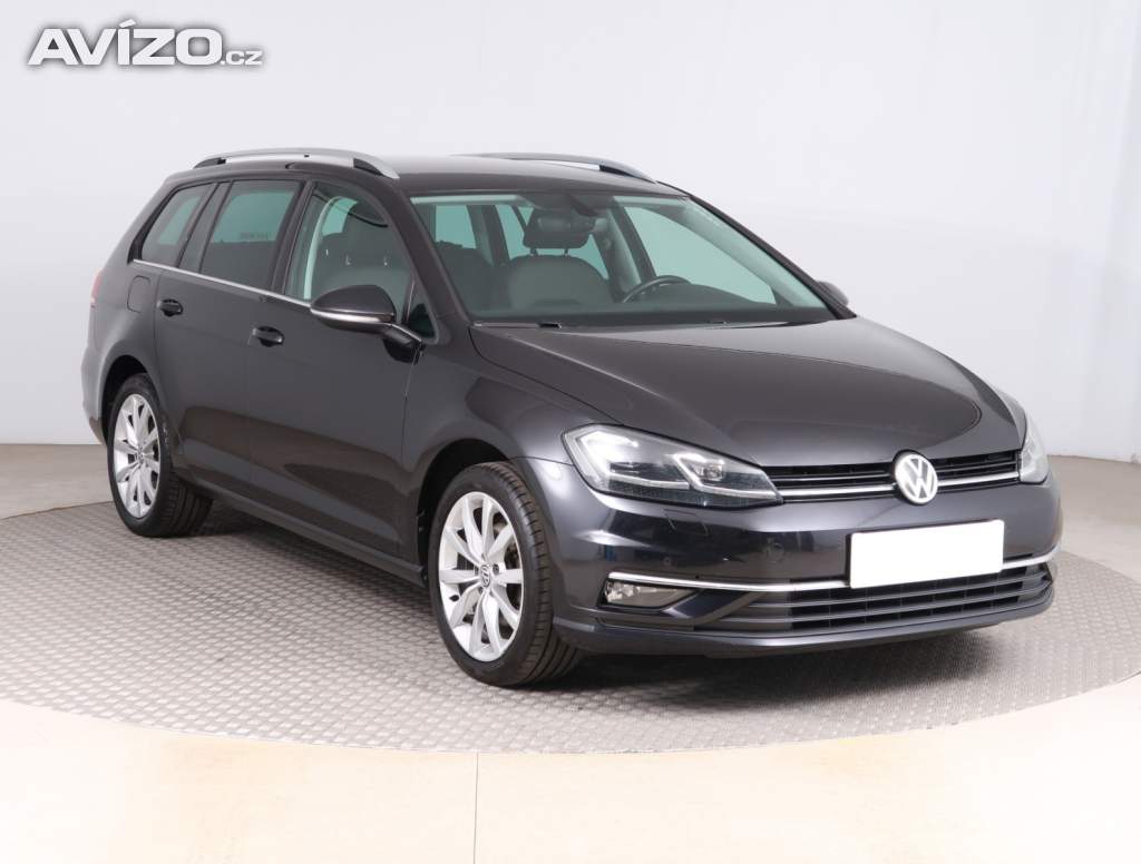 Volkswagen Golf 1.5 eTSI