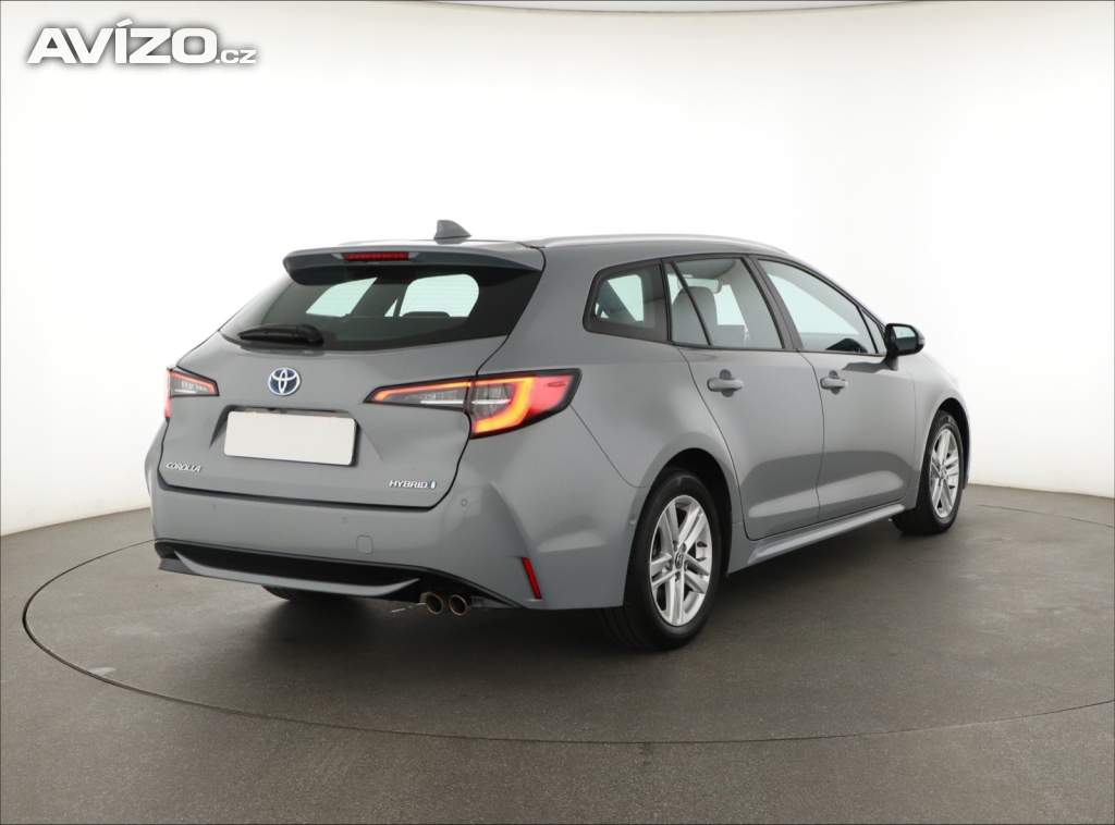 Foto inzerátu Toyota Corolla 2.0 Hybrid