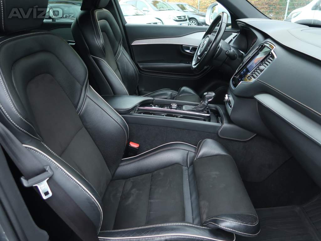 Foto inzerátu Volvo XC90 D5 AWD