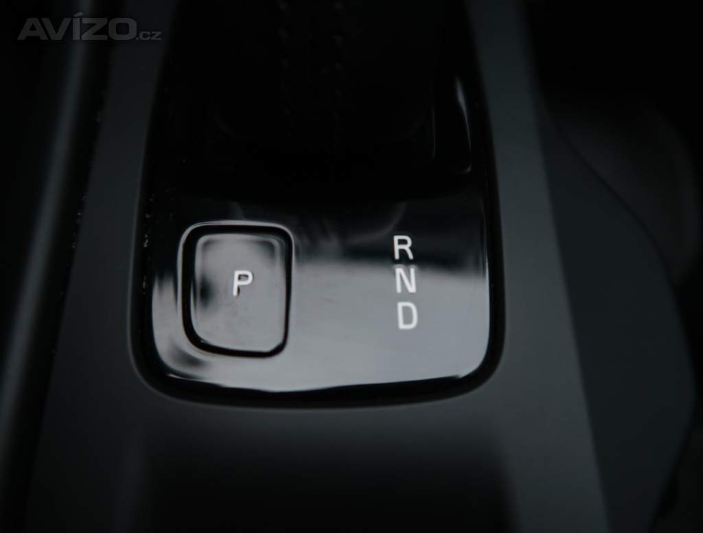 Foto inzerátu Volvo XC40 T3