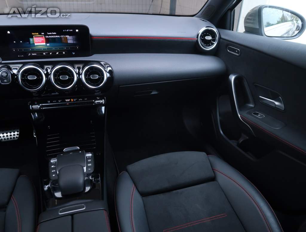 Foto inzerátu Mercedes-Benz Třídy A A 200 d