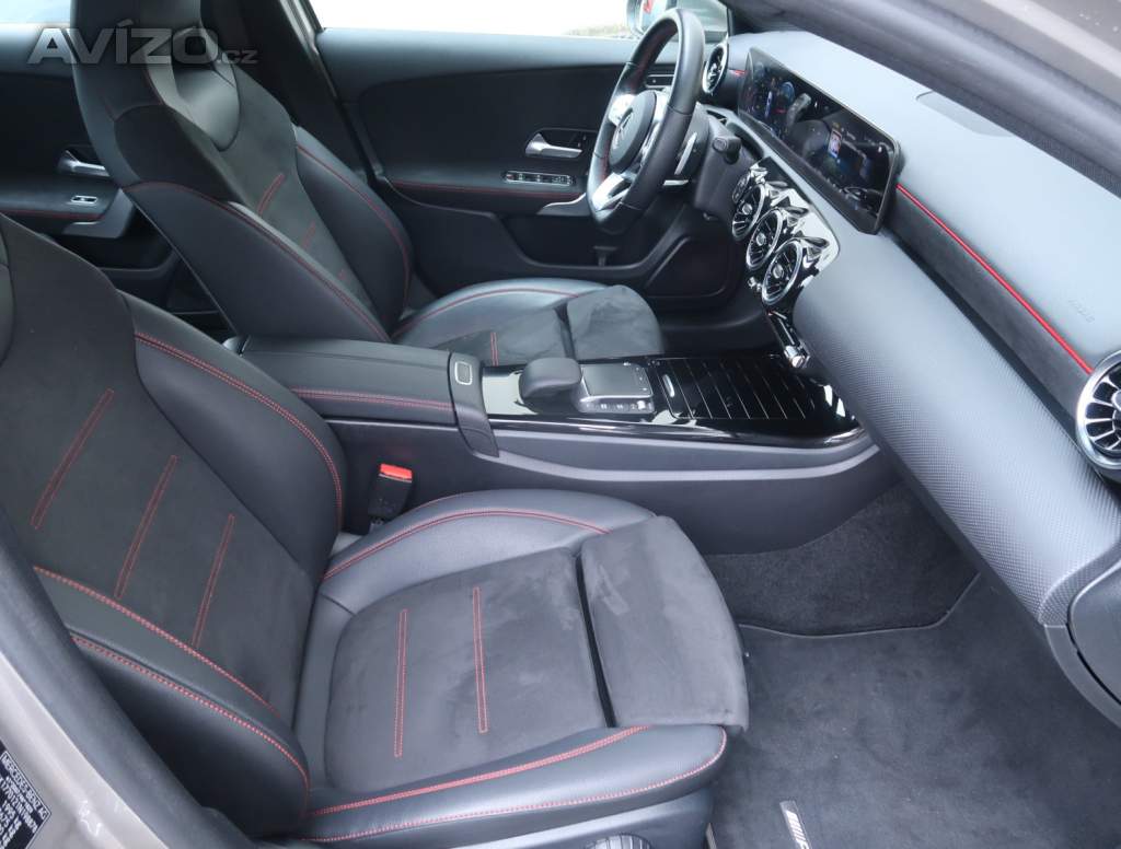 Foto inzerátu Mercedes-Benz Třídy A A 200 d