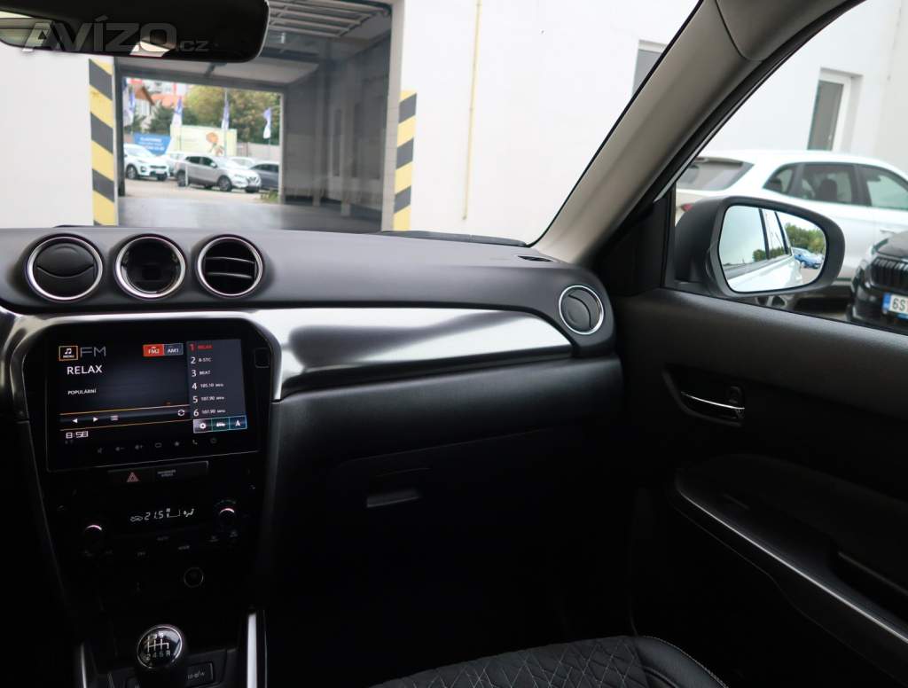 Foto inzerátu Suzuki Vitara 1.4 BoosterJet