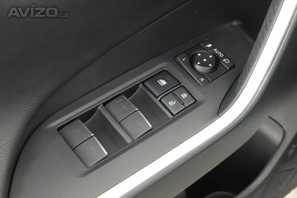 Foto inzerátu Toyota Rav4 2.5 Hybrid