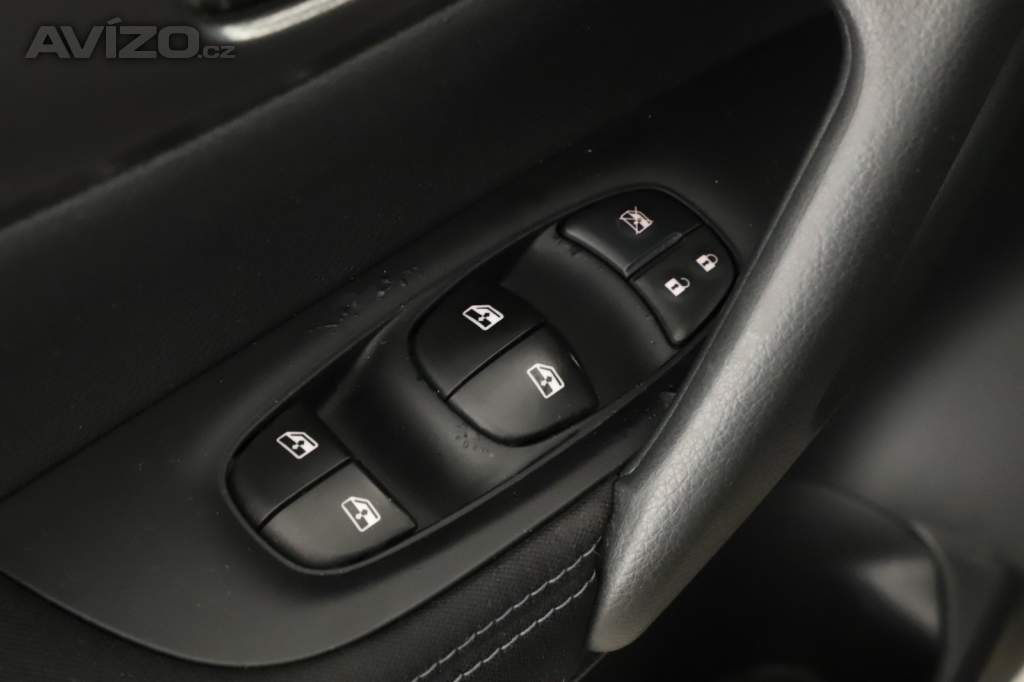 Foto inzerátu Nissan Qashqai 1.2 DIG-T