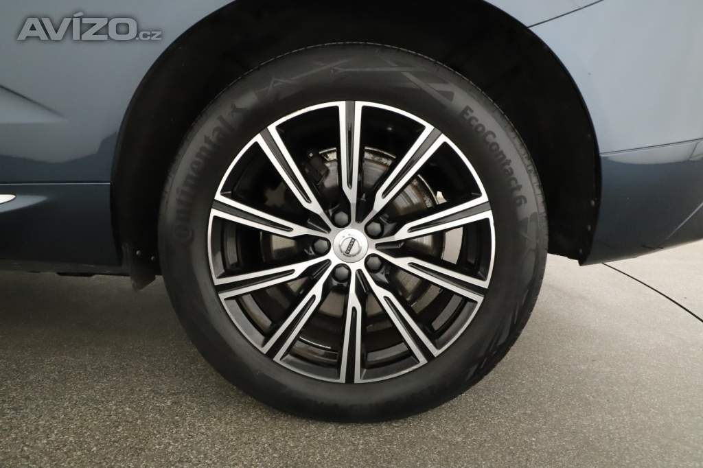 Foto inzerátu Volvo XC60 B5