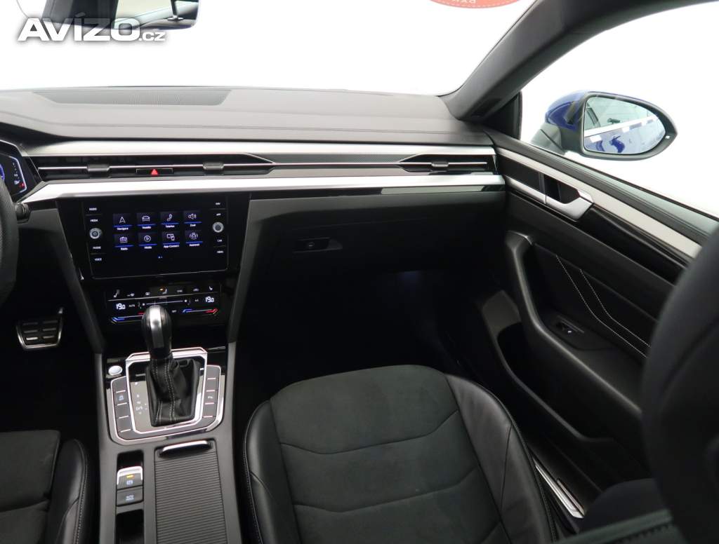 Foto inzerátu Volkswagen Arteon 2.0 TDI