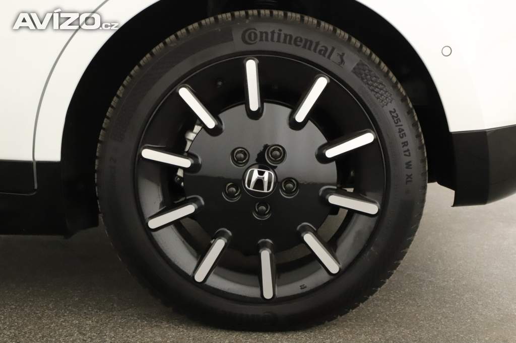 Foto inzerátu Honda e e Advance