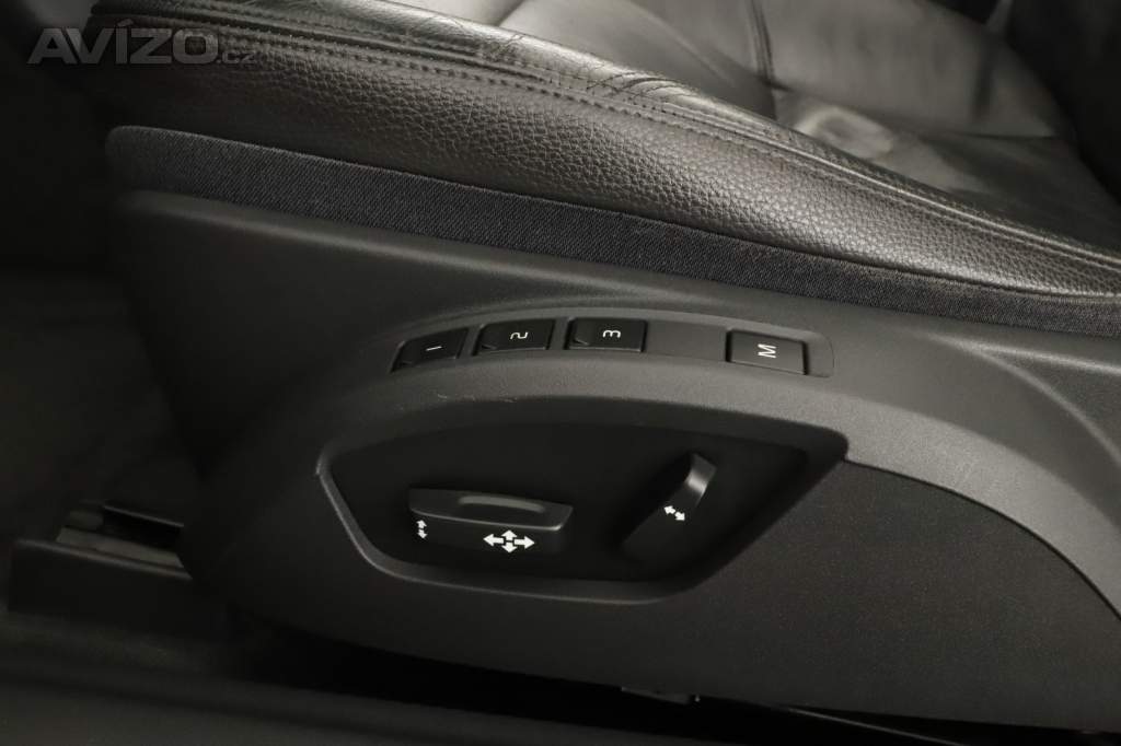 Foto inzerátu Volvo C70 D5