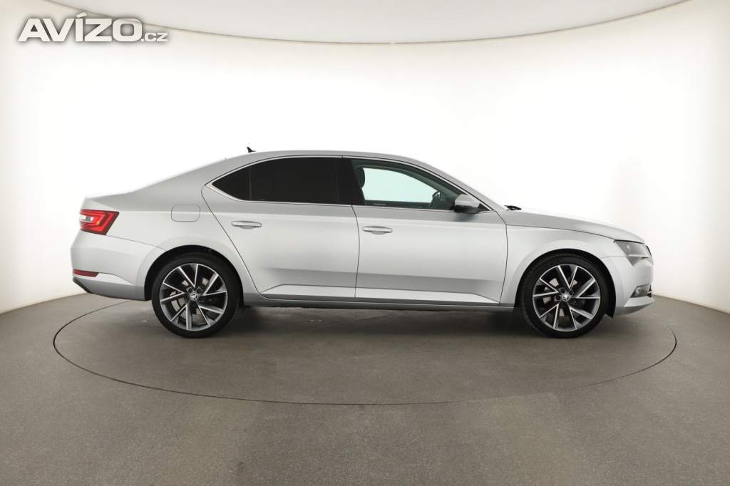 Foto inzerátu Škoda Superb 2.0 TDI