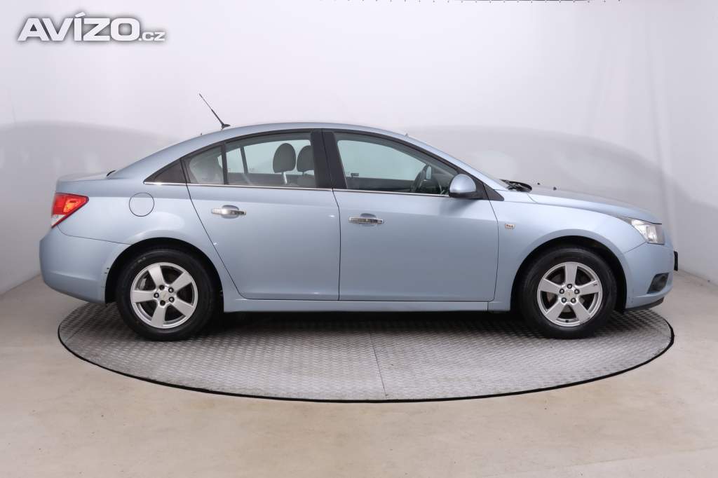 Foto inzerátu Chevrolet Cruze 1.6 i 16V