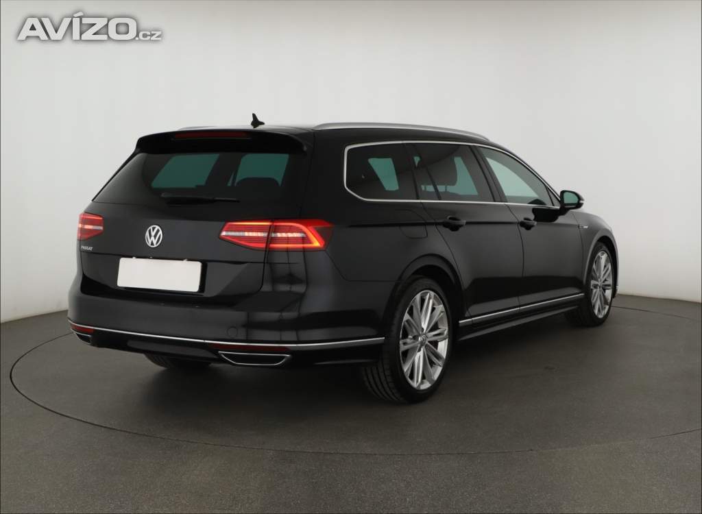 Foto inzerátu Volkswagen Passat 2.0 TDI
