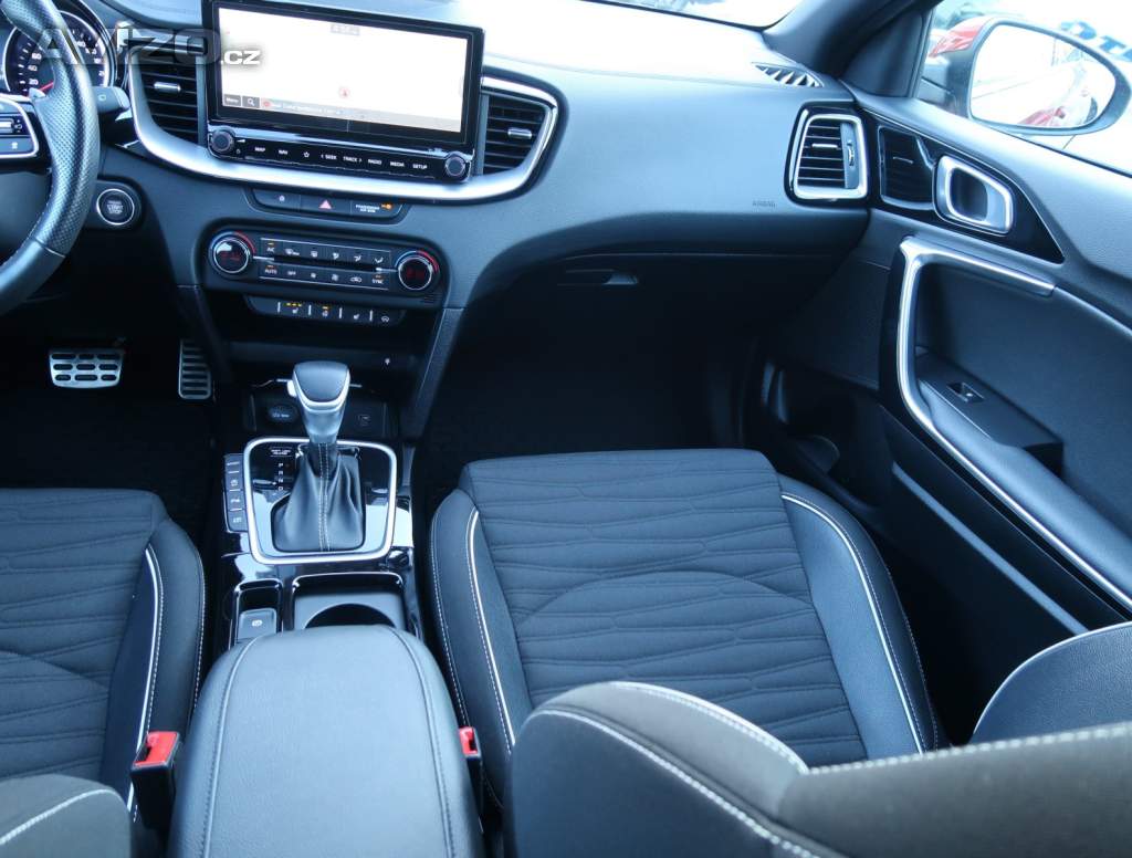 Foto inzerátu Kia ProCeed 1.5 T-GDI