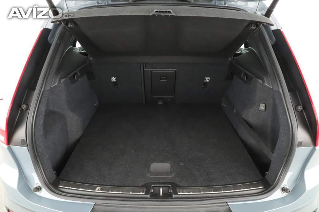 Foto inzerátu Volvo XC40 T5 Recharge