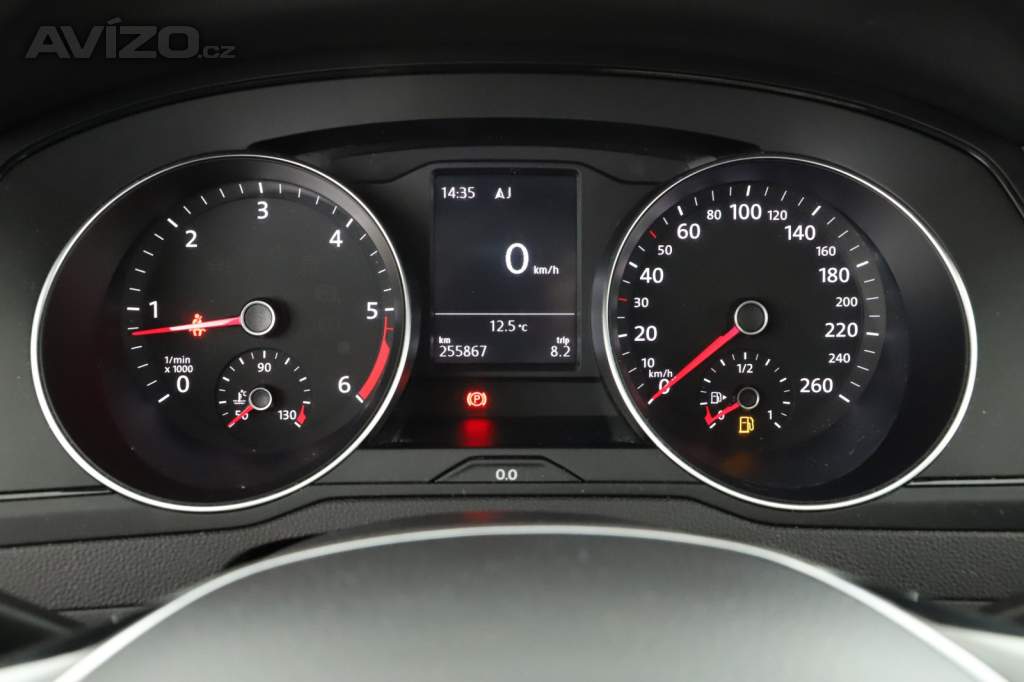 Foto inzerátu Volkswagen Passat 2.0 TDI