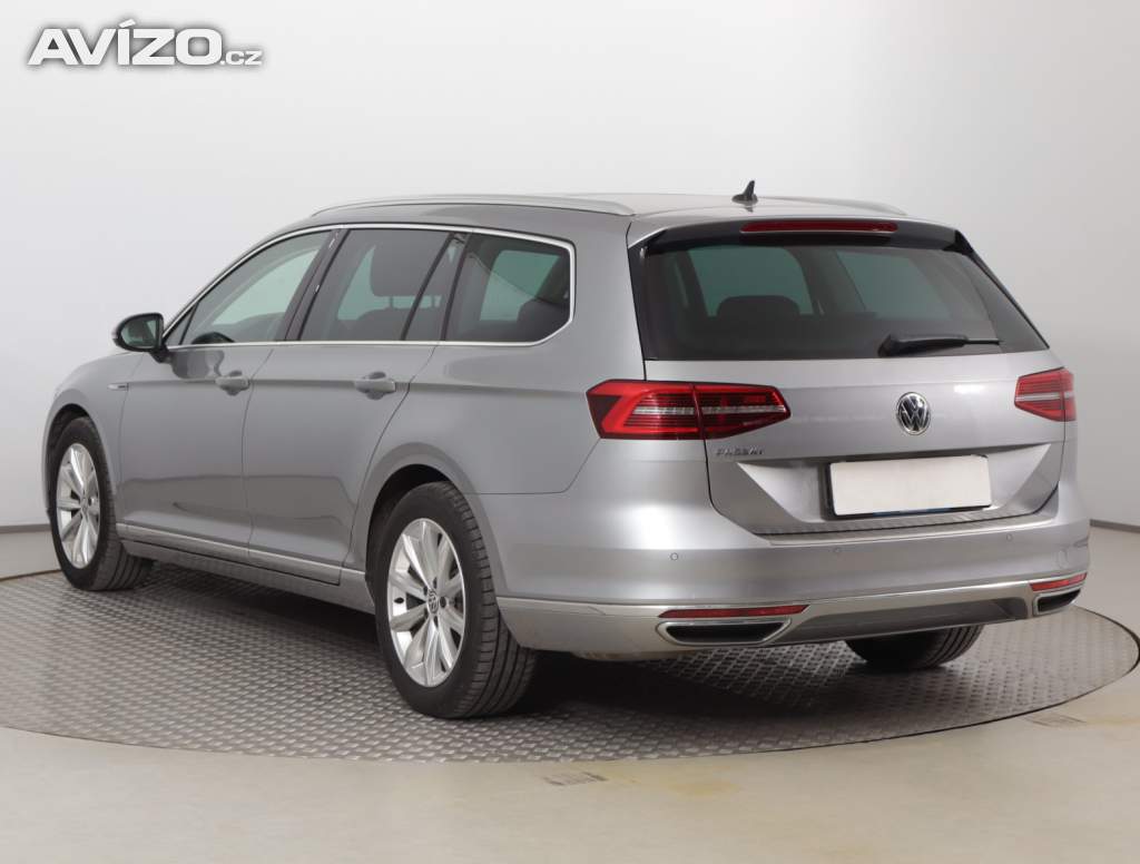 Foto inzerátu Volkswagen Passat 2.0 TDI
