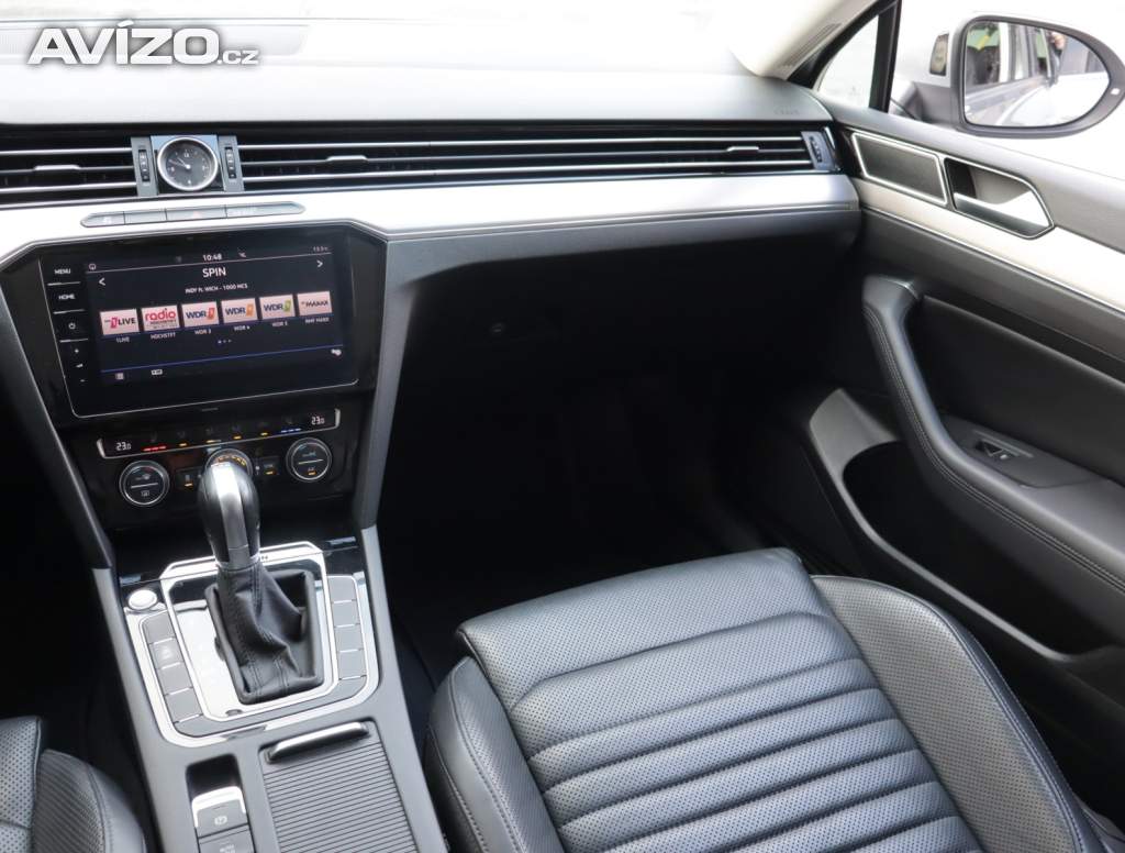 Foto inzerátu Volkswagen Passat 2.0 TDI