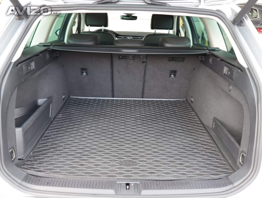 Foto inzerátu Volkswagen Passat 2.0 TDI