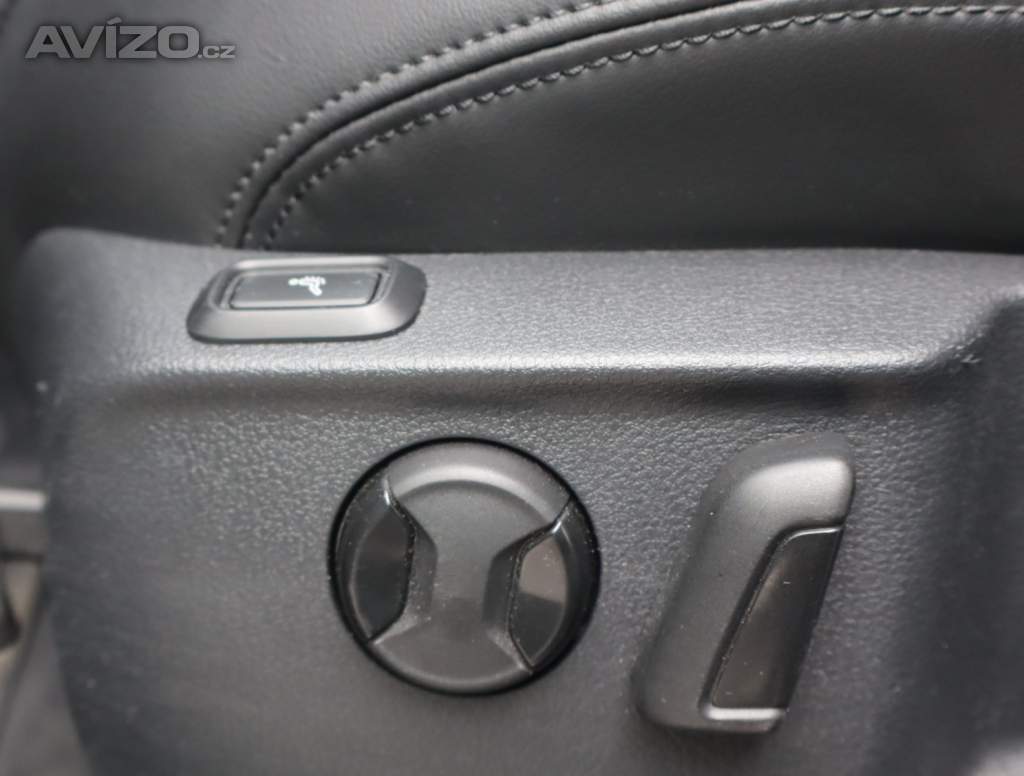 Foto inzerátu Volkswagen Passat 2.0 TDI