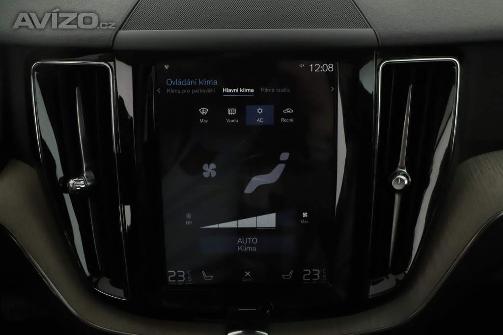 Foto inzerátu Volvo XC60 D4 AWD Polestar